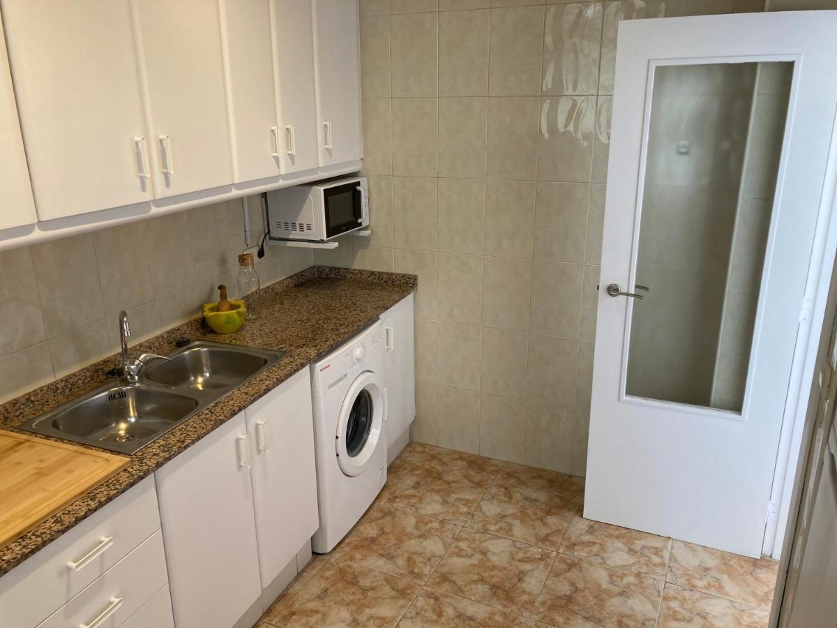 Beachfront And Renovated Apartment Кулера Екстериор снимка